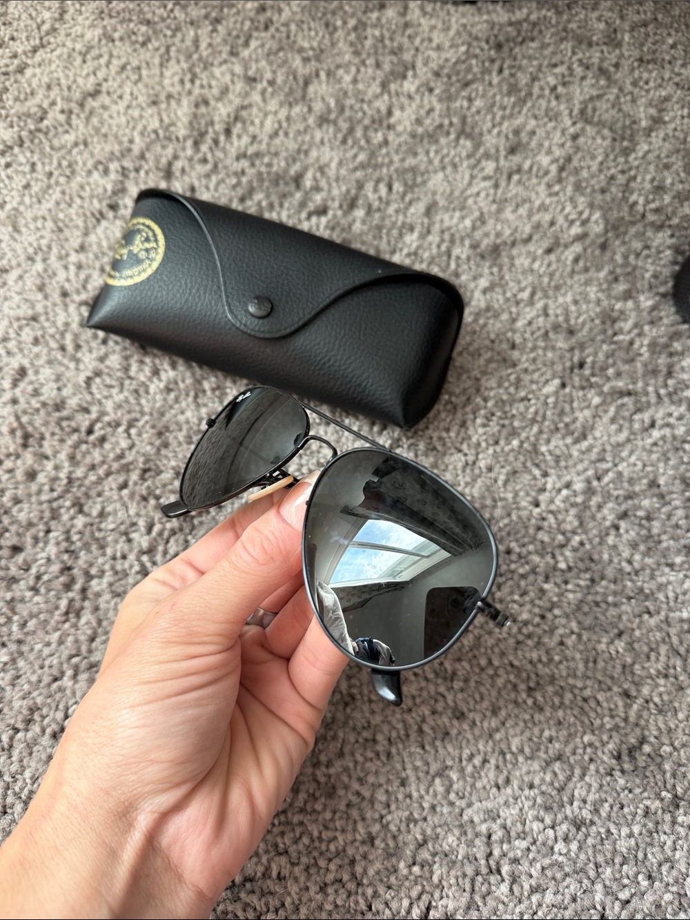 RayBan Aviators - Picture 3 of 8